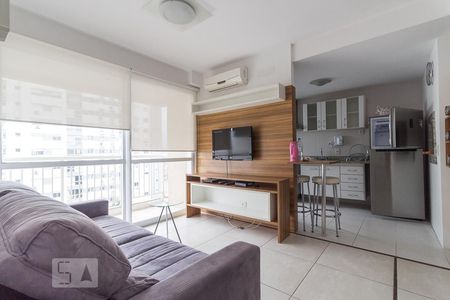 Sala de apartamento à venda com 2 quartos, 61m² em Passo da Areia, Porto Alegre