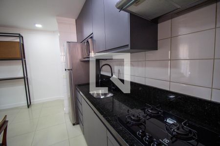 Cozinha de apartamento à venda com 2 quartos, 59m² em Barra Funda, São Paulo