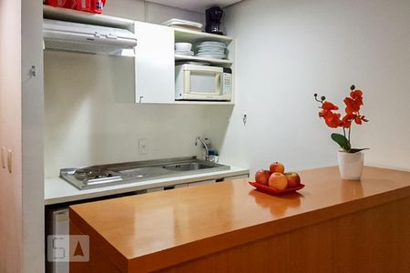 Cozinha de apartamento à venda com 1 quarto, 33m² em Alphaville, Barueri