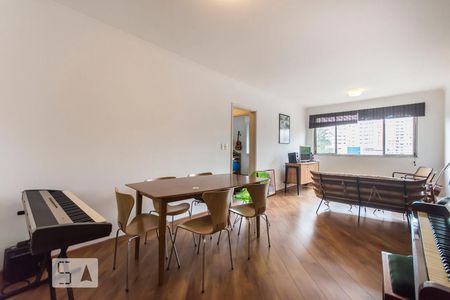 Sala de apartamento para alugar com 2 quartos, 87m² em Pinheiros, São Paulo