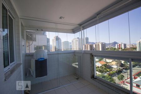 Varanda de apartamento para alugar com 2 quartos, 74m² em Recreio dos Bandeirantes, Rio de Janeiro