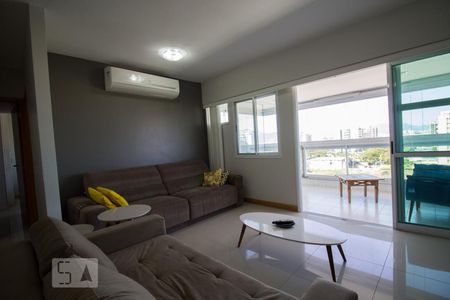 Sala de apartamento para alugar com 2 quartos, 74m² em Recreio dos Bandeirantes, Rio de Janeiro