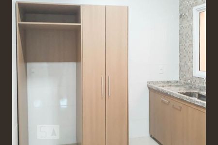 Cozinha de casa de condomínio à venda com 2 quartos, 62m² em Vila Ré, São Paulo