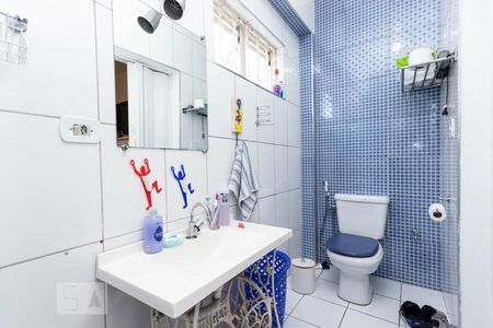 Banheiro suíte  de casa à venda com 3 quartos, 180m² em Cidade Líder, São Paulo