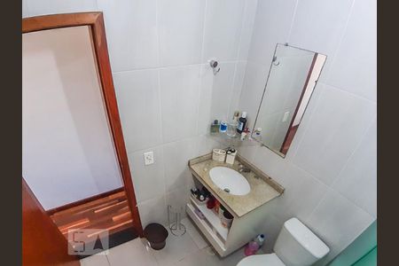 Banheiro suíte  de casa à venda com 3 quartos, 140m² em Jardim Adelaide, São Paulo