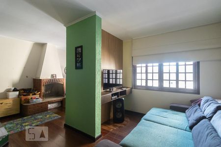 Sala de casa para alugar com 3 quartos, 213m² em Vila Rui Barbosa, São Paulo