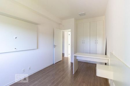 Quarto de apartamento para alugar com 1 quarto, 55m² em Empresarial 18 do Forte, Barueri