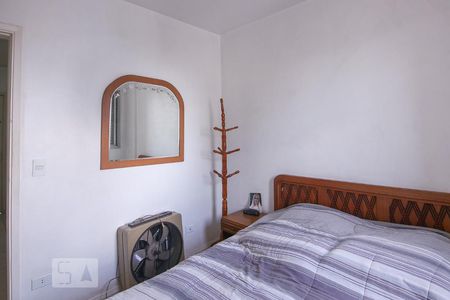 Quarto 1 de apartamento para alugar com 2 quartos, 49m² em Alto da Lapa, São Paulo