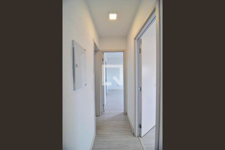 Corredor de apartamento para alugar com 2 quartos, 65m² em Vila Pires, Santo André