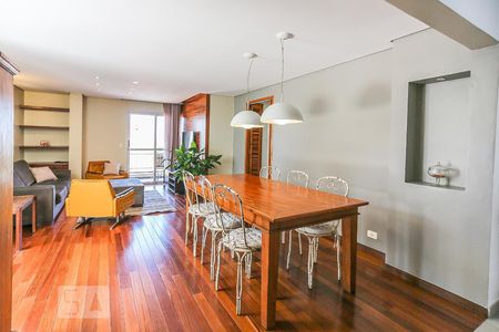 Sala de Estar de apartamento à venda com 2 quartos, 136m² em Vila Gomes, São Paulo