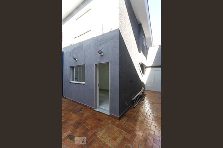 Quintal de casa à venda com 3 quartos, 110m² em Vila Oratório, São Paulo