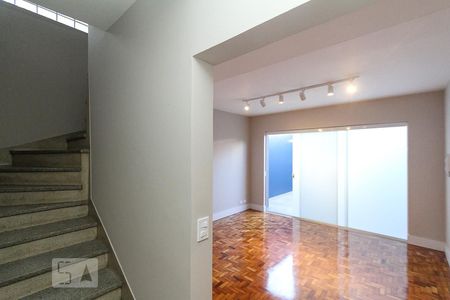 Sala de casa à venda com 3 quartos, 110m² em Vila Oratório, São Paulo