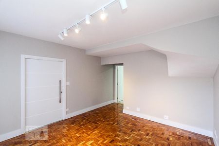 Sala de casa à venda com 3 quartos, 110m² em Vila Oratório, São Paulo