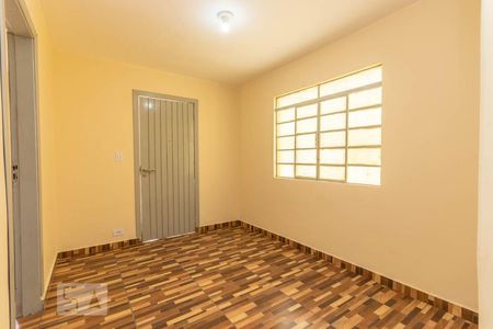 Sala de casa para alugar com 2 quartos, 80m² em Vila União (zona Leste), São Paulo