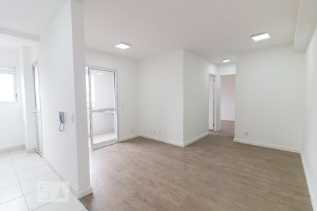 Sala de apartamento para alugar com 2 quartos, 54m² em Picanço, Guarulhos