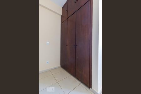 Quarto da suíte de apartamento para alugar com 2 quartos, 79m² em Botafogo, Campinas