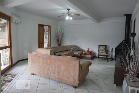 Sala de casa para alugar com 4 quartos, 305m² em Morro do Espelho, São Leopoldo