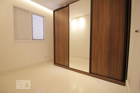 Suíte 1 de apartamento para alugar com 2 quartos, 70m² em Jardim Ampliação, São Paulo