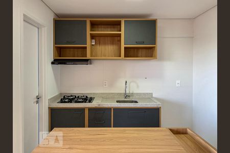 Cozinha de apartamento à venda com 3 quartos, 105m² em Alphaville Empresarial, Barueri