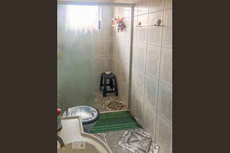 Banheiro suíte de casa à venda com 3 quartos, 175m² em Jardim Popular, São Paulo