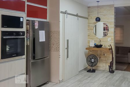 Cozinha de casa à venda com 3 quartos, 253m² em Vila Cláudio, Santo André