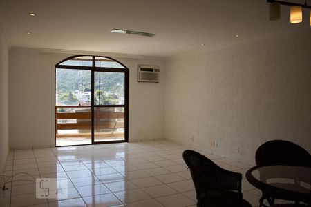 Sala de apartamento à venda com 3 quartos, 275m² em Barra da Tijuca, Rio de Janeiro
