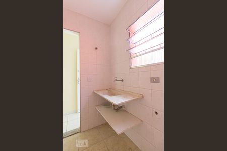 Cozinha de apartamento para alugar com 1 quarto, 34m² em Água Fria, São Paulo