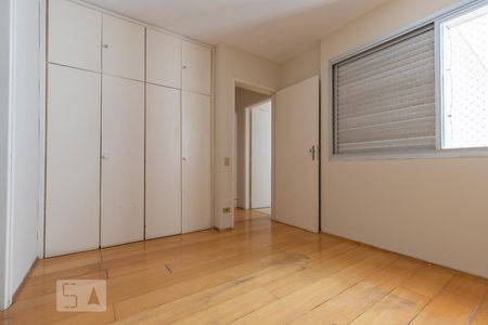 Quarto da suíte de apartamento à venda com 3 quartos, 118m² em Centro, Campinas