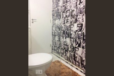 Banheiro da Suíte de apartamento para alugar com 2 quartos, 62m² em Bom Retiro, São Paulo