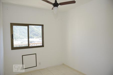 Quarto 2 de apartamento à venda com 4 quartos, 98m² em Jacarepaguá, Rio de Janeiro