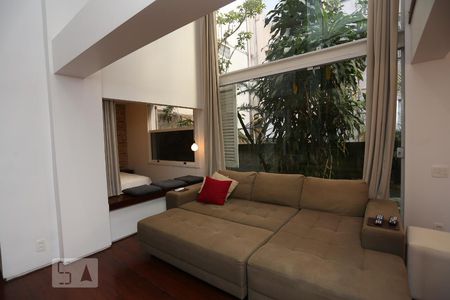 Sala de casa à venda com 8 quartos, 571m² em Copacabana, Rio de Janeiro