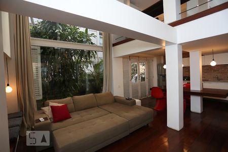 Sala de casa à venda com 8 quartos, 571m² em Copacabana, Rio de Janeiro