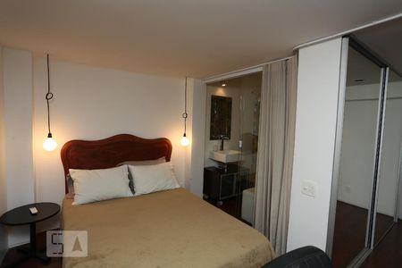 Quarto Suíte 2 de casa à venda com 8 quartos, 571m² em Copacabana, Rio de Janeiro