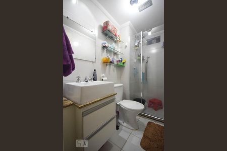 Apartamento à venda com 52m², 2 quartos e 1 vaga Apartamento à venda com 52m², 2 quartos e 1 vagaBanheiro