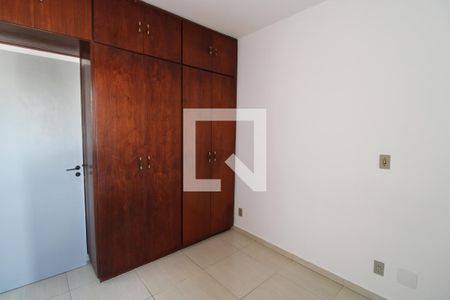 Quarto 1 de apartamento para alugar com 2 quartos, 47m² em Jardim Prudência, São Paulo