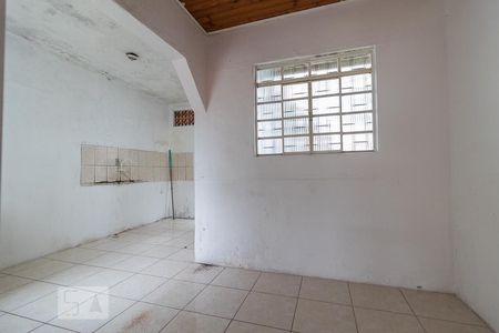 Cozinha de casa para alugar com 3 quartos, 70m² em Jardim Carvalho, Porto Alegre