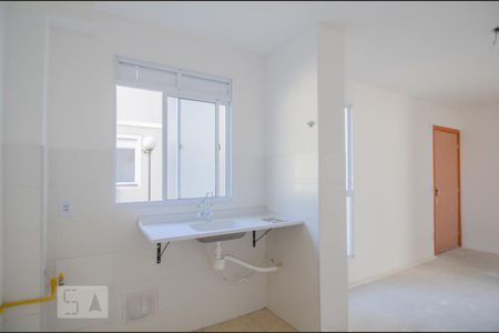 Cozinha de apartamento para alugar com 1 quarto, 40m² em Vila Nova, Porto Alegre