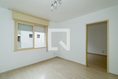 Sala de apartamento para alugar com 1 quarto, 40m² em Vila Ipiranga, Porto Alegre