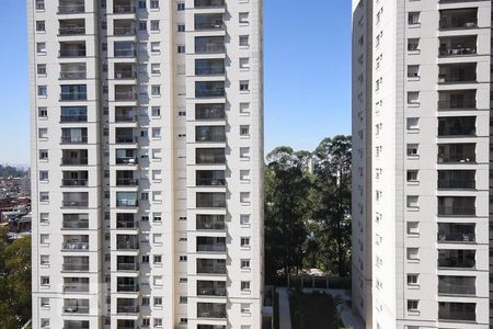 Vista de apartamento à venda com 2 quartos, 64m² em Vila Suzana, São Paulo