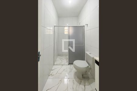 Banheiro de casa para alugar com 1 quarto, 45m² em Santa Terezinha, São Bernardo do Campo