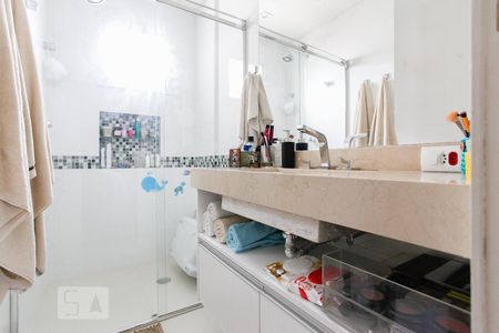 Banheiro da Suíte 1 de apartamento à venda com 2 quartos, 68m² em Saúde, São Paulo