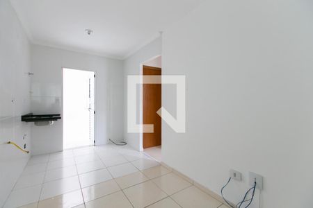 Sala - Cozinha de apartamento para alugar com 2 quartos, 42m² em Cidade Antônio Estevão de Carvalho, São Paulo
