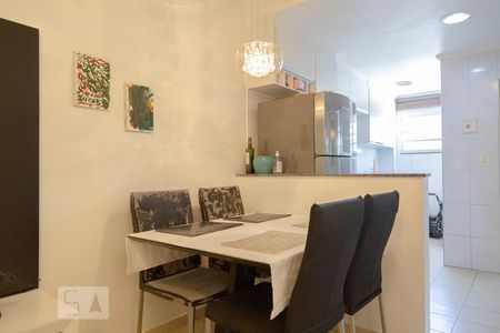 Sala de apartamento para alugar com 2 quartos, 50m² em Vila Buarque, São Paulo