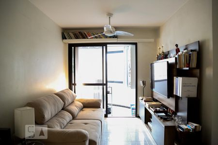 Sala de apartamento à venda com 2 quartos, 56m² em Vila Santa Catarina, São Paulo