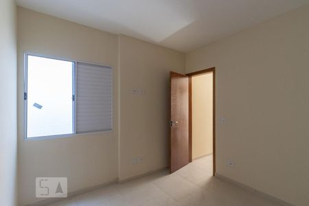 Quarto 2 de apartamento para alugar com 2 quartos, 40m² em Cidade Antônio Estevão de Carvalho, São Paulo