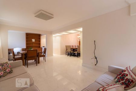 Apartamento para alugar com 142m², 2 quartos e 2 vagasSala