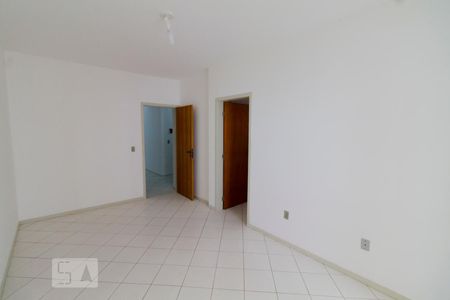Sala de apartamento para alugar com 2 quartos, 50m² em Campinas, São José