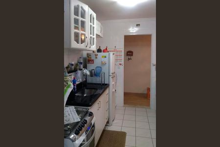 Cozinha de apartamento à venda com 2 quartos, 57m² em Vila Ré, São Paulo