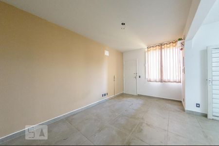 Apartamento à venda com 65m², 2 quartos e 1 vagaSala