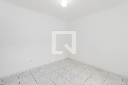 Quarto de casa para alugar com 2 quartos, 76m² em Vila Nova Savoia, São Paulo